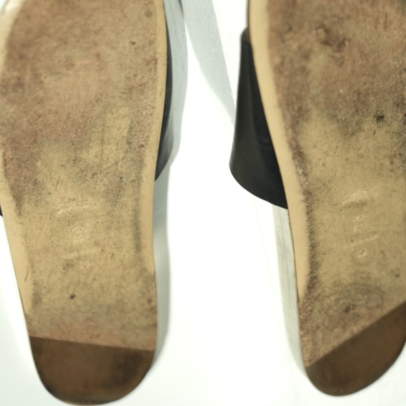 LONGCHAMP Slides Black Leather Gold 3 Buckle Strap Resort Sandals, US 9 - Picture 10 of 10